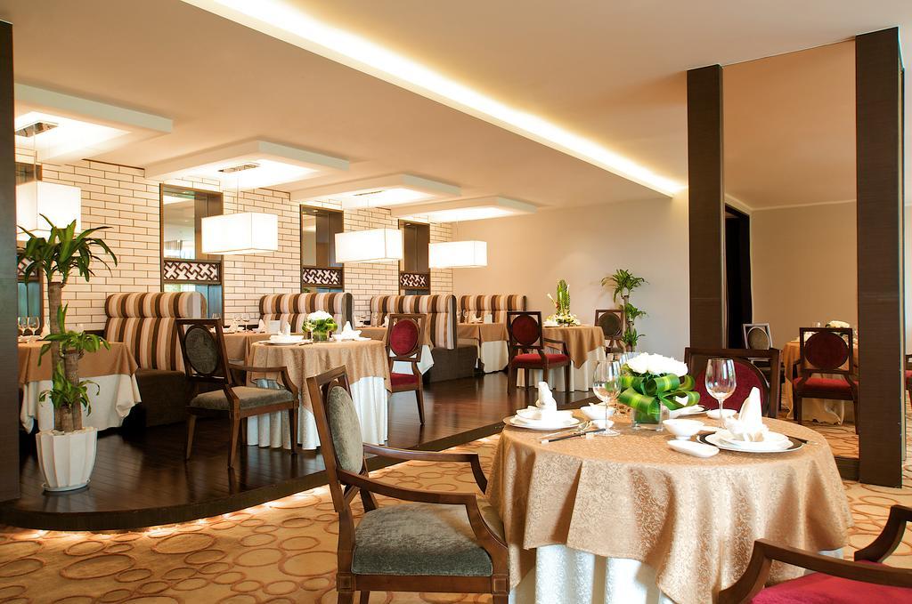 Millennium Hotel Chengdu - Close To Wuhou Shrine And Chengdu South Railway Station,Fluent English Service Exteriör bild